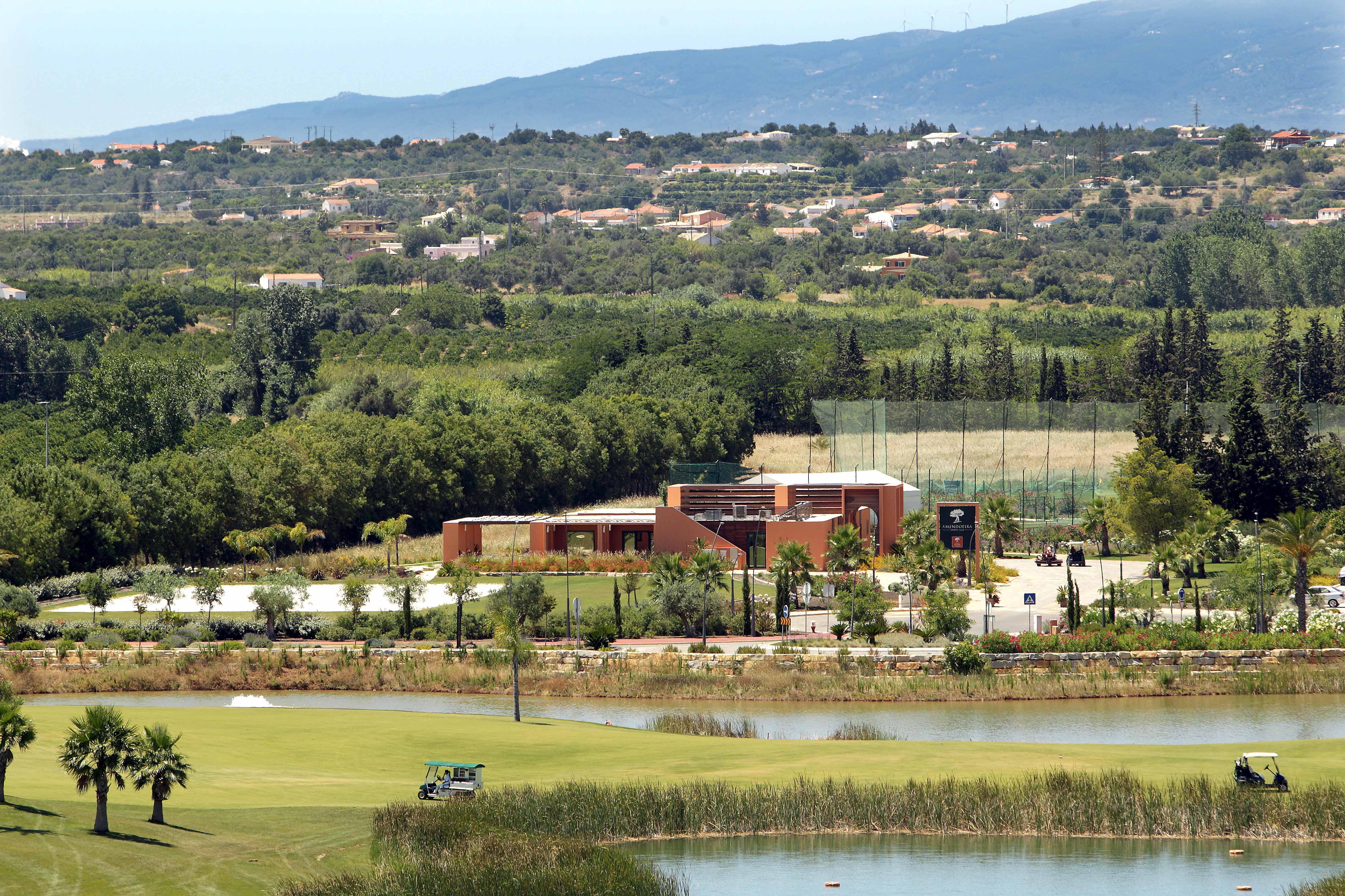 Amendoeira Golf Resort - Apartments And Villas Силвеш Экстерьер фото